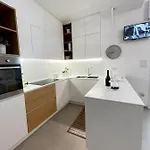 Moma House Дом отдыха Торре-Сан-Джованни-Удженто