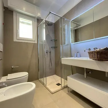 Moma House 托雷圣乔万尼乌