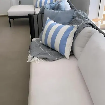 Moma House