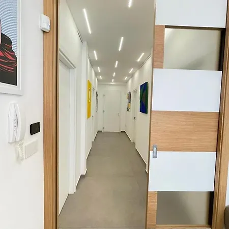 度假居 Moma House